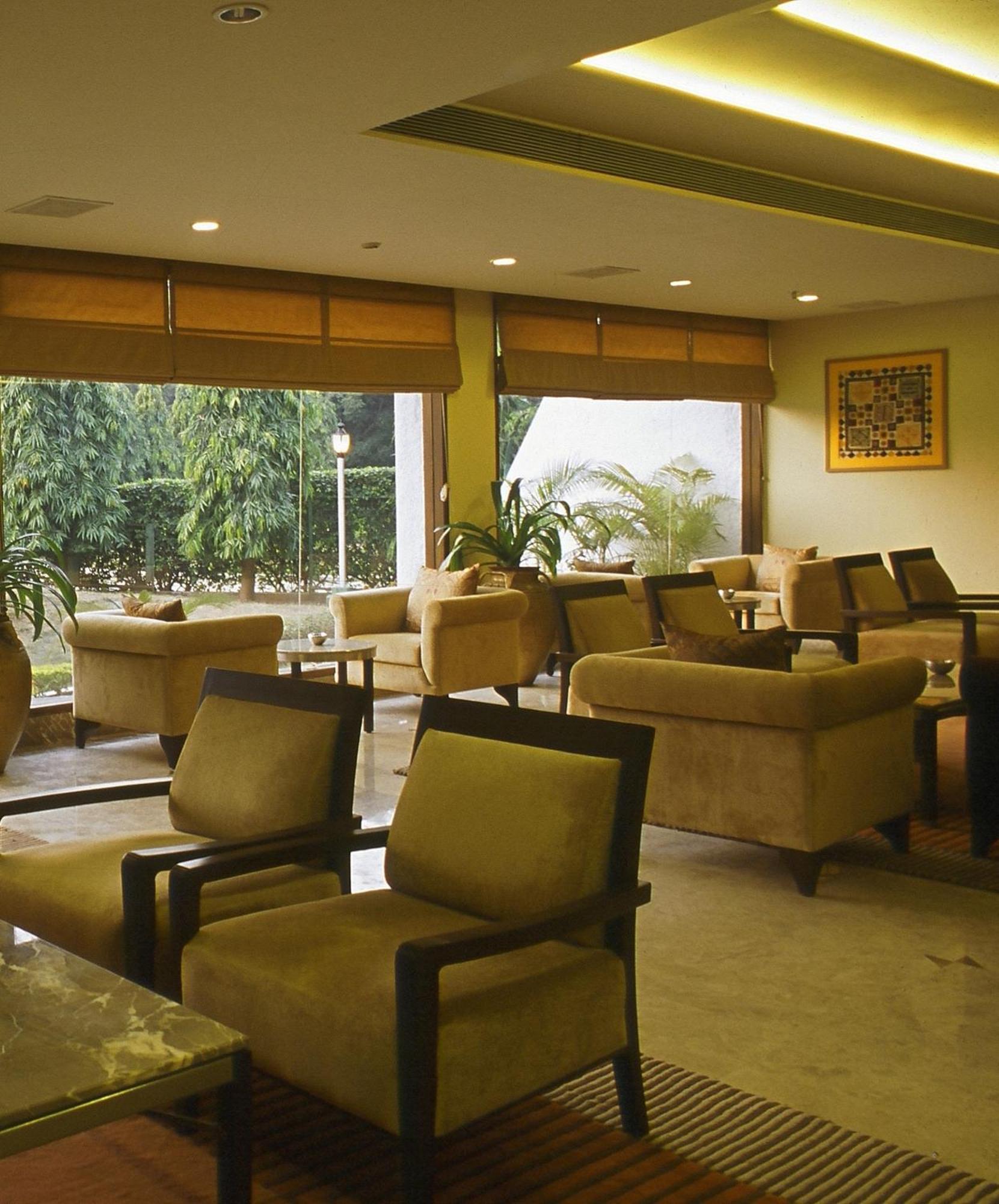 Radisson Jass Hotel, ขชุราโห ภายนอก รูปภาพ
