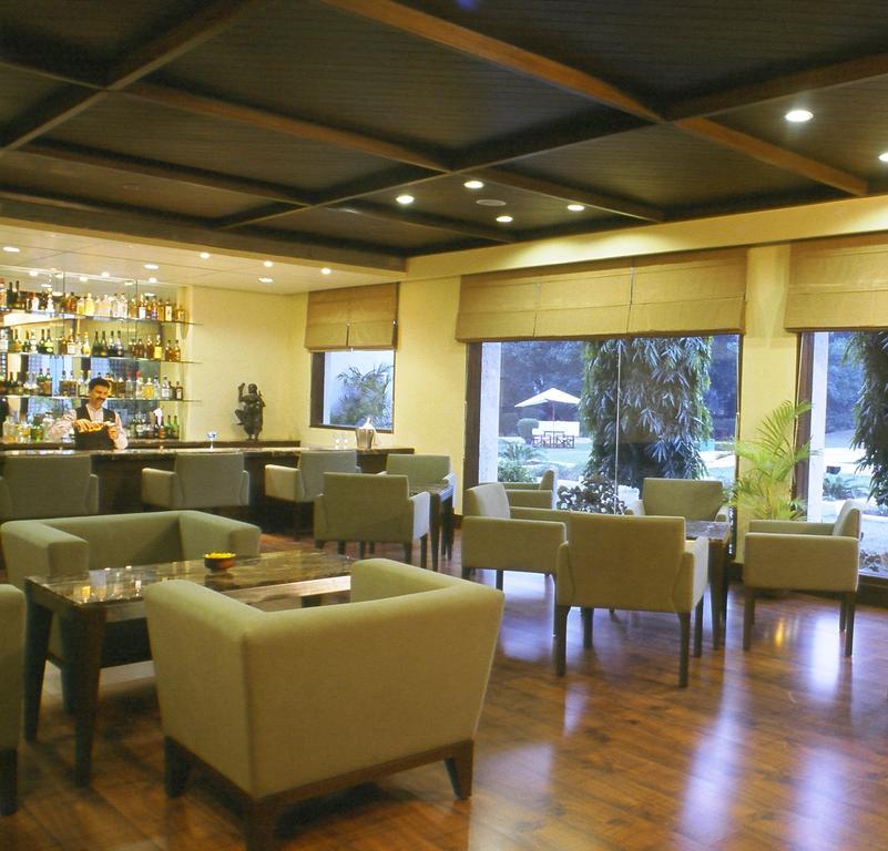 Radisson Jass Hotel, ขชุราโห ภายนอก รูปภาพ