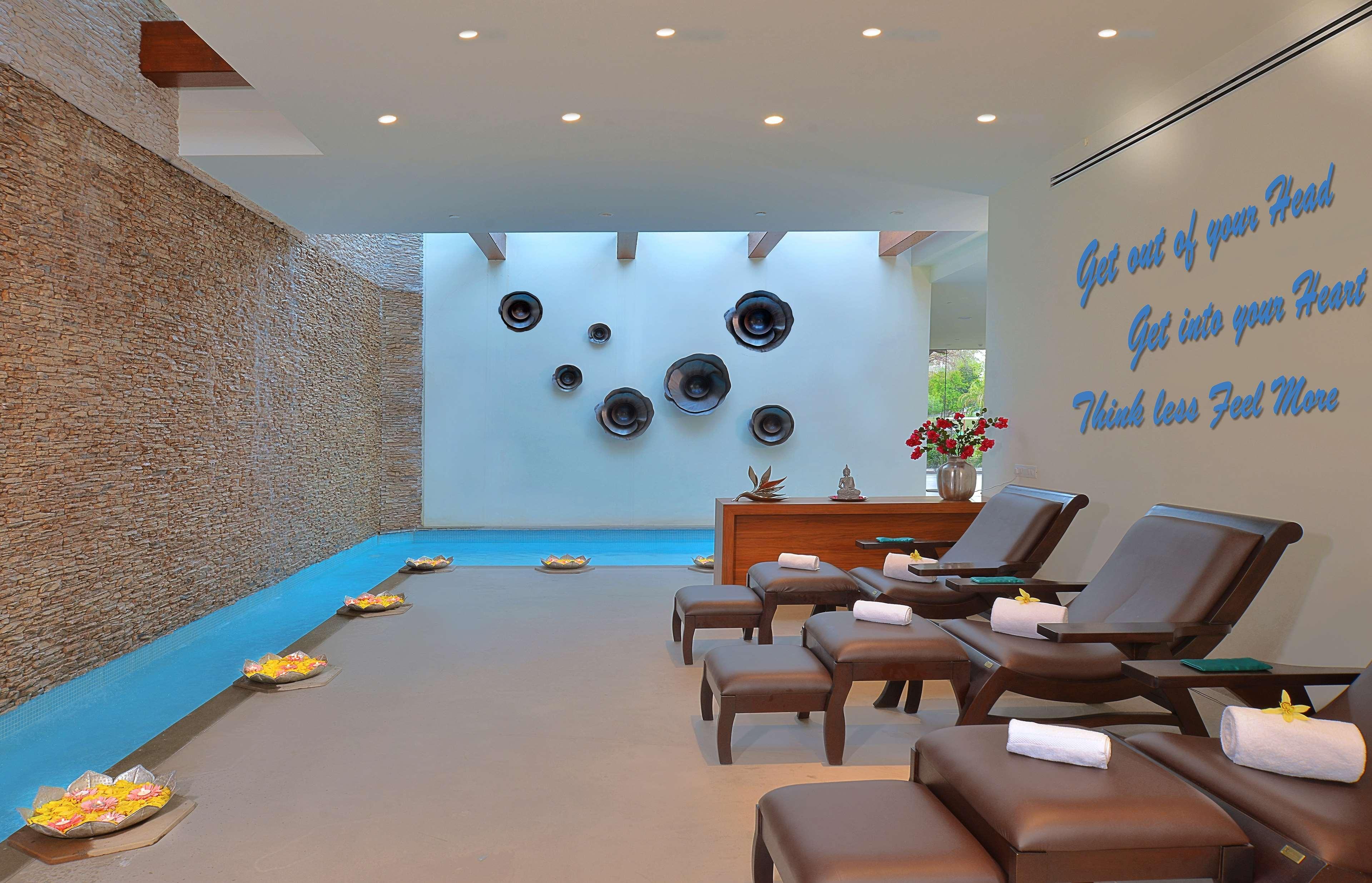 Radisson Jass Hotel, ขชุราโห ภายนอก รูปภาพ