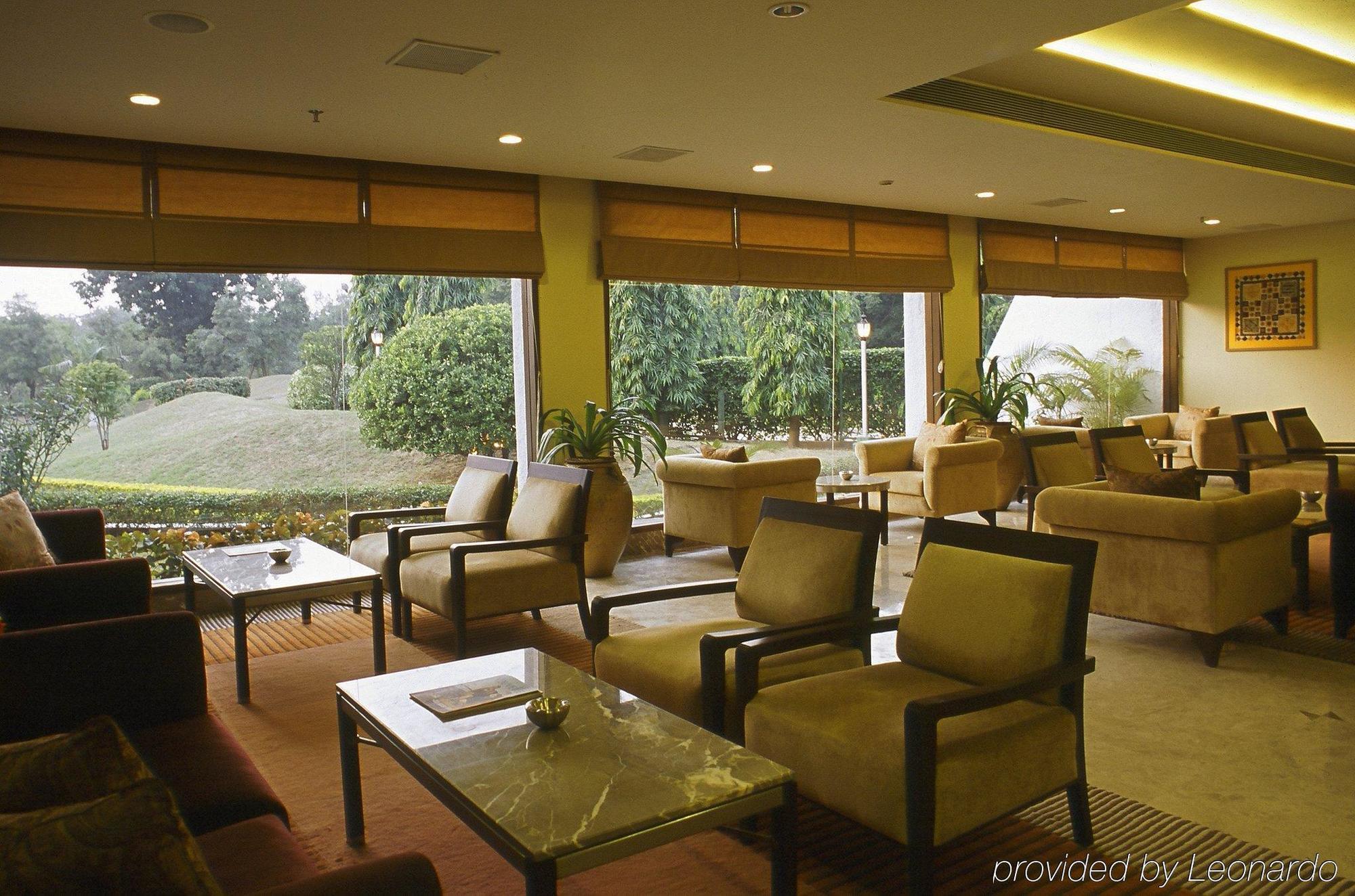 Radisson Jass Hotel, ขชุราโห ภายนอก รูปภาพ