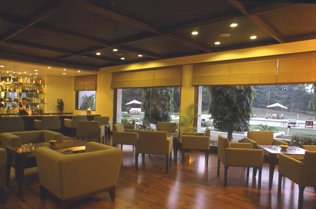 Radisson Jass Hotel, ขชุราโห ภายนอก รูปภาพ