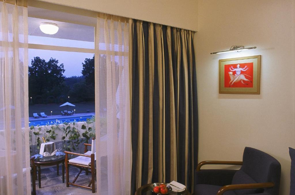 Radisson Jass Hotel, ขชุราโห ภายนอก รูปภาพ